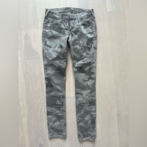 True Religion camo pants size 25